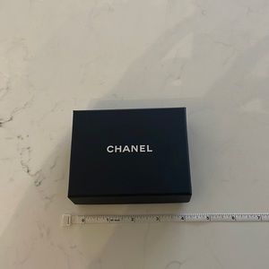 Chanel box